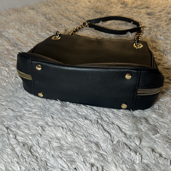 INC Elegant Black Chain Strap Women's Bag - Picture 3 of 6